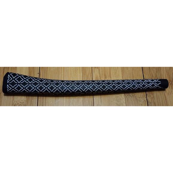 Used 2022 Jet Set Scotty Cameron Pistolini Putter Grip Yellow Letters Rubber - Picture 2 of 6